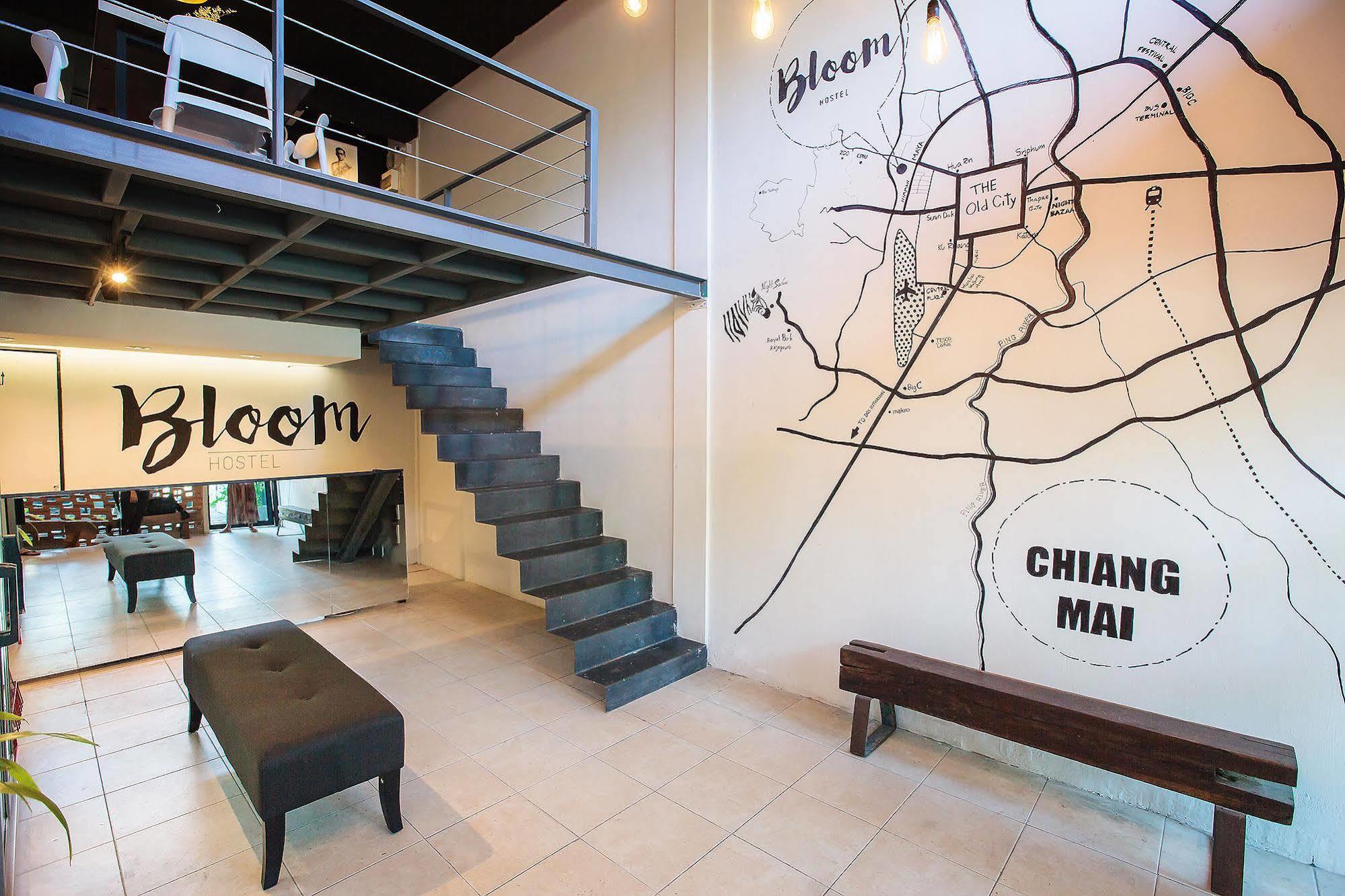 Bloomz Hostel Chiang Mai Zewnętrze zdjęcie